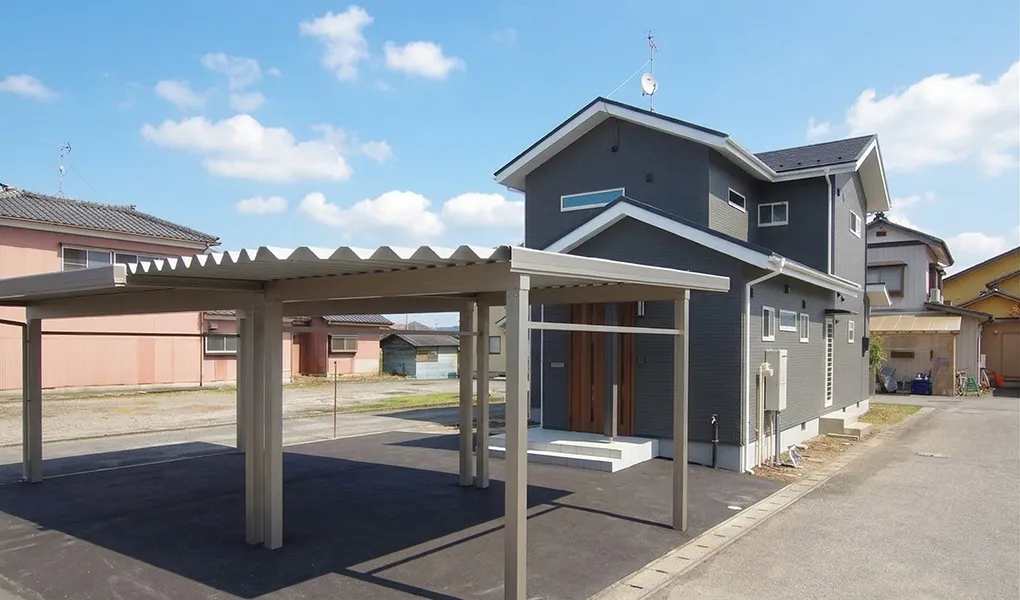 事例4：LDK減築で3台分の駐車スペース確保・五泉市村松